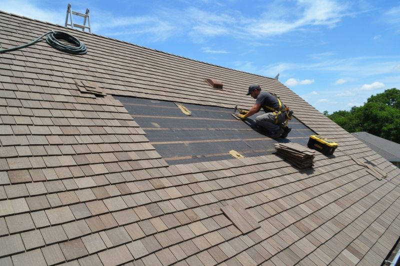 Cedar Shingles Repair detail